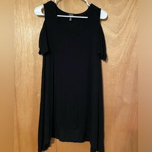 Jones New York Cold-Shoulder